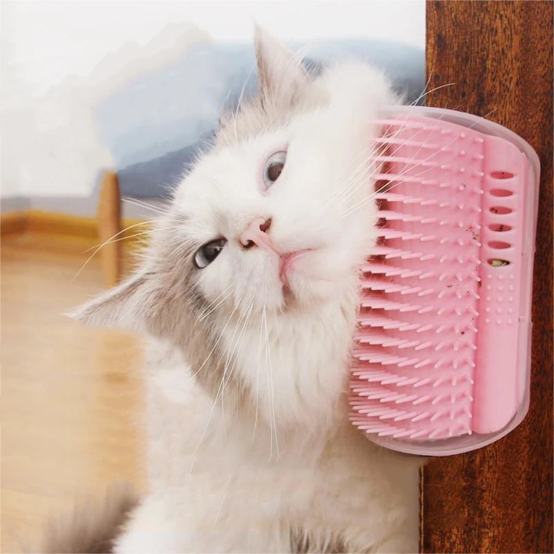 Griffoir-peigne d'angle pour chat fixé au coin d'un mur