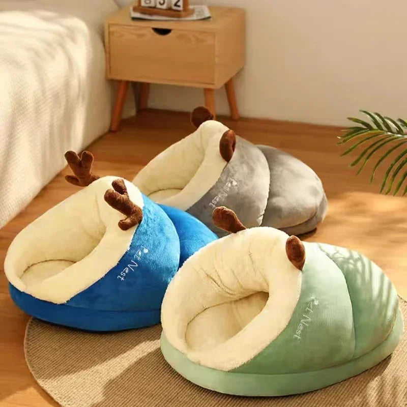 Panier sofa en peluche grise pour chien et chat